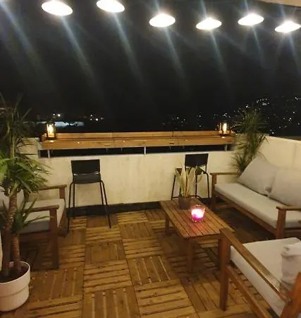 Neuf - Studio D'architecte Avec Piscine Et Vue Mer Apartamento Théoule-sur-Mer
