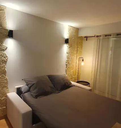 Neuf - Studio D'architecte Avec Piscine Et Vue Mer *